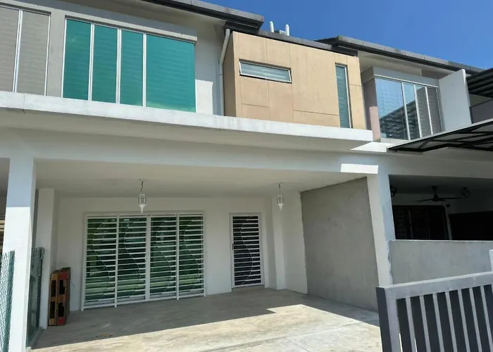 D\'Sally Homestay Klia Sepang