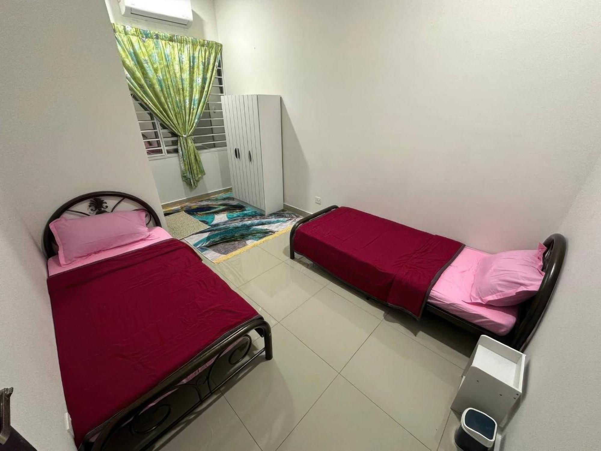 D'sally Klia Holiday home